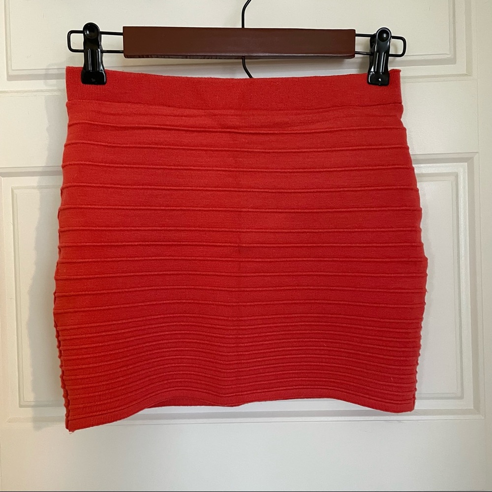 Coral skirt